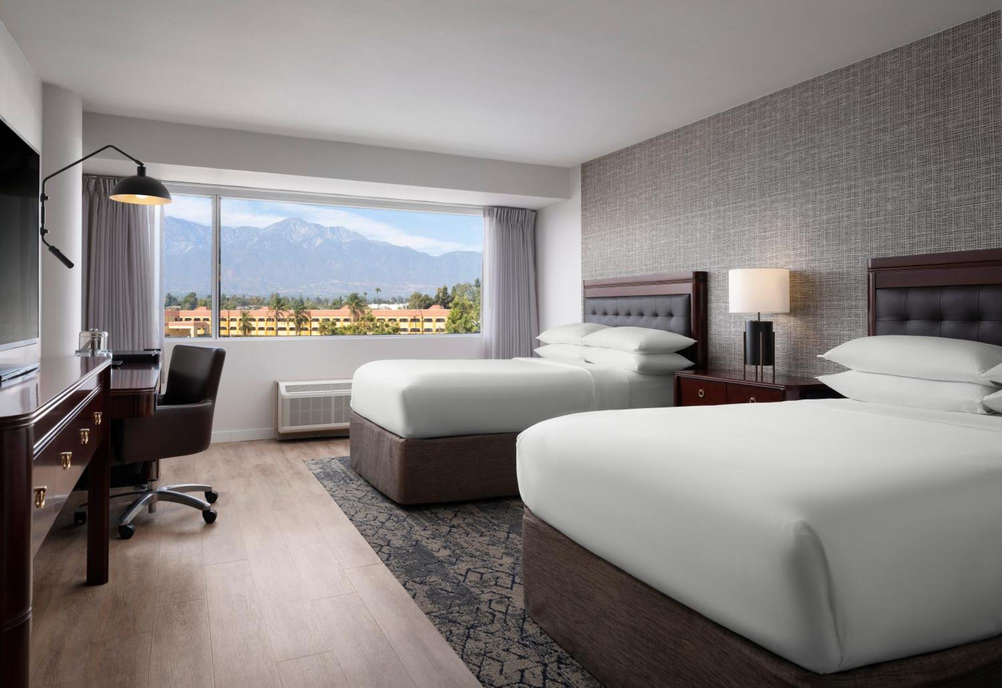 Sheraton Ontario Airport Hotel Екстериор снимка