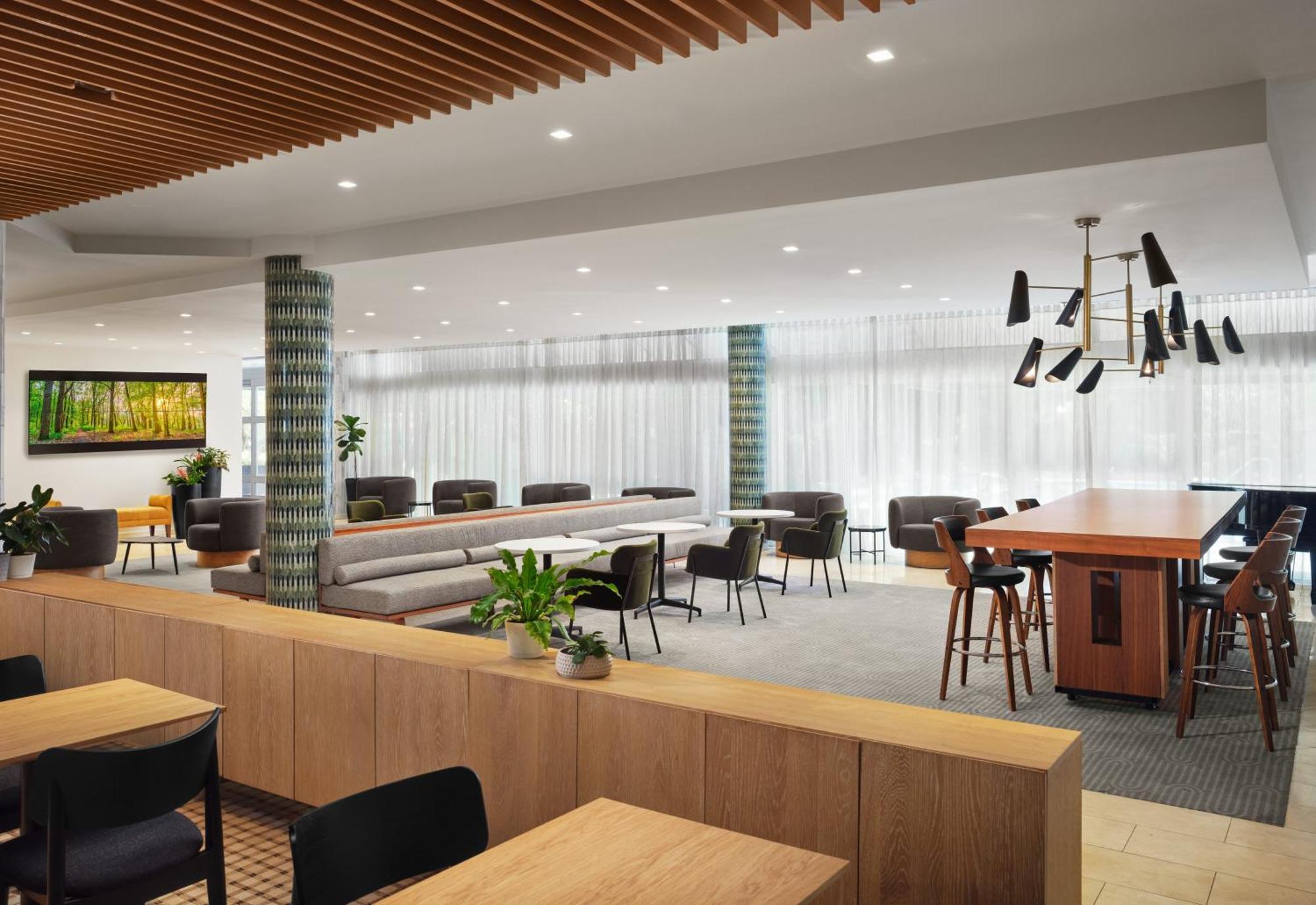 Sheraton Ontario Airport Hotel Екстериор снимка
